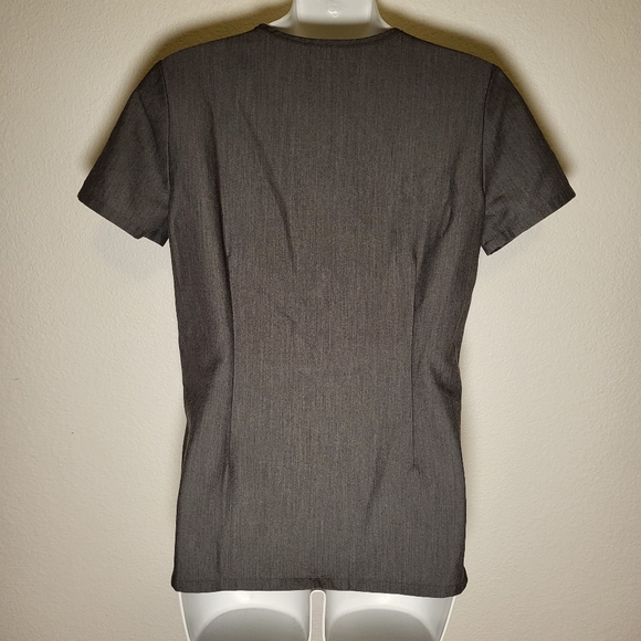 Figs Casma Three-Pocket Scrub Top size XXSmall in Heathered Grey - Picture 2 of 6